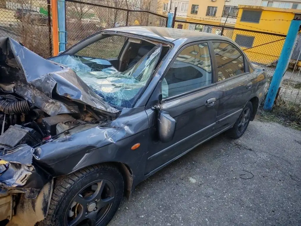 Автомобиль ВАЗ 2114 Спектра 1.6 АКПП в разборе - Запчасти (Авто) в Самара