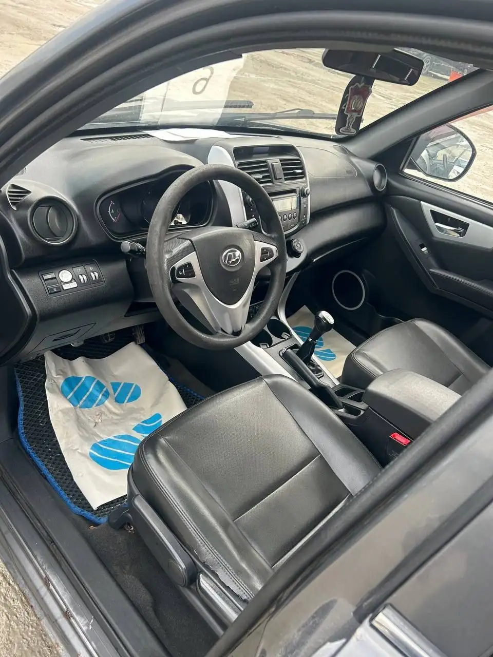 Продажа автомобиля Лифан 2015 года в Тольятти - Авто в Тольятти