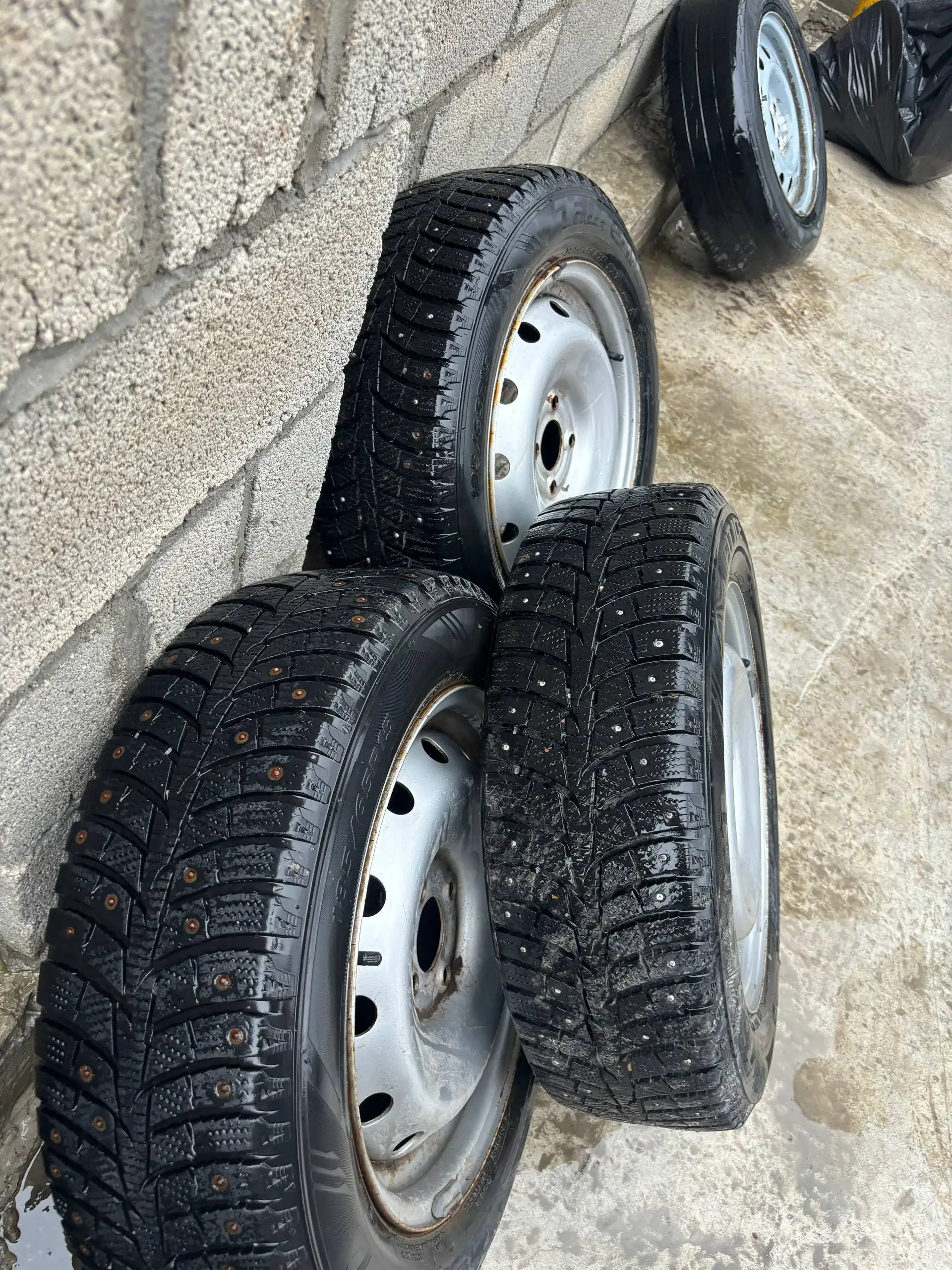 Продажа товаров на авторынке - Авторынок (Барахолка) в Самара