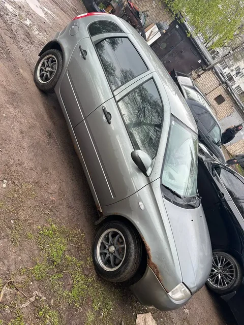 8 год Лада Гранта 2 хоз - Масла и технические жидкости в Самара