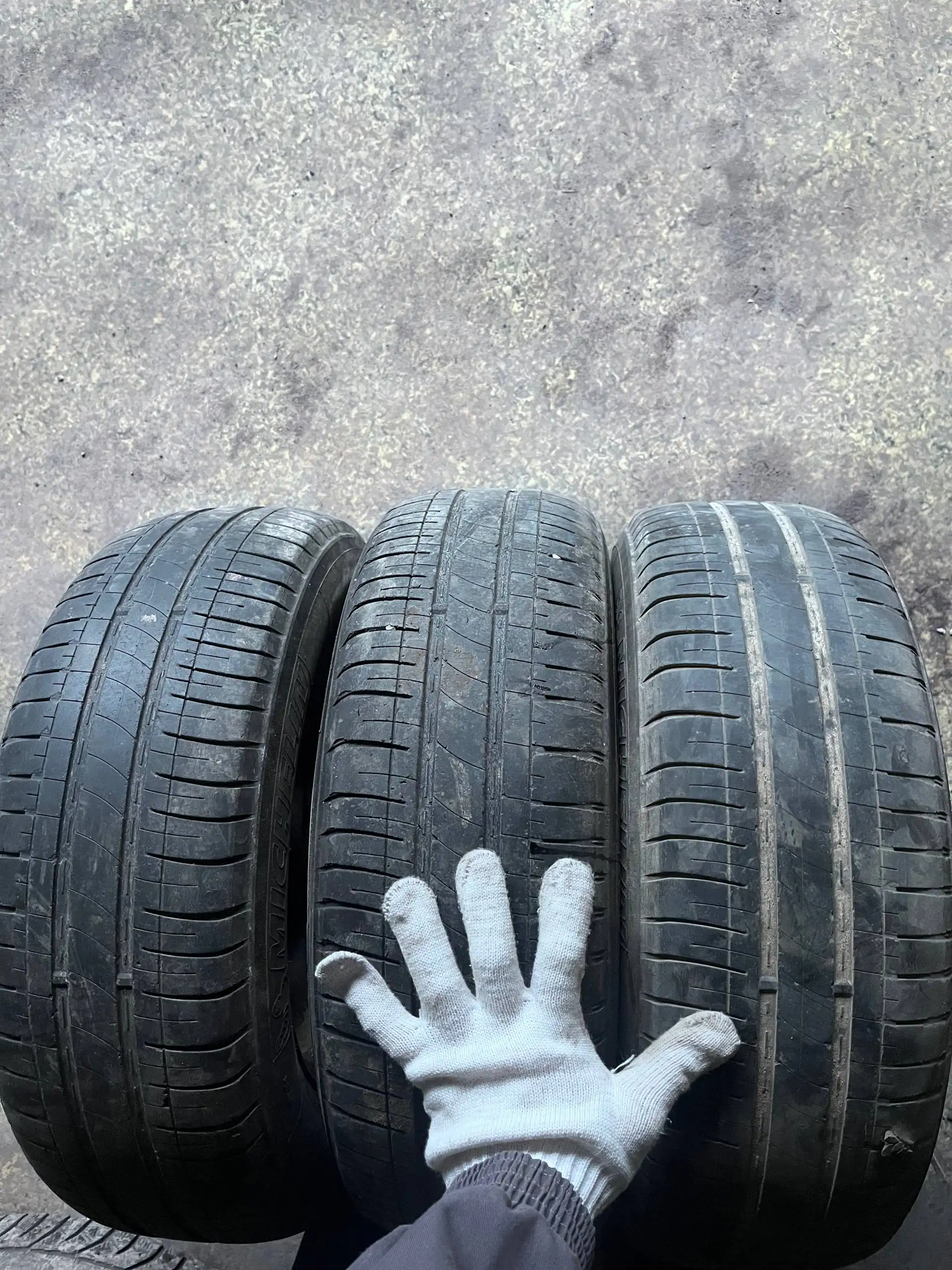 Продажа 3 шины Michelin - Шины (Запчасти) в Самара