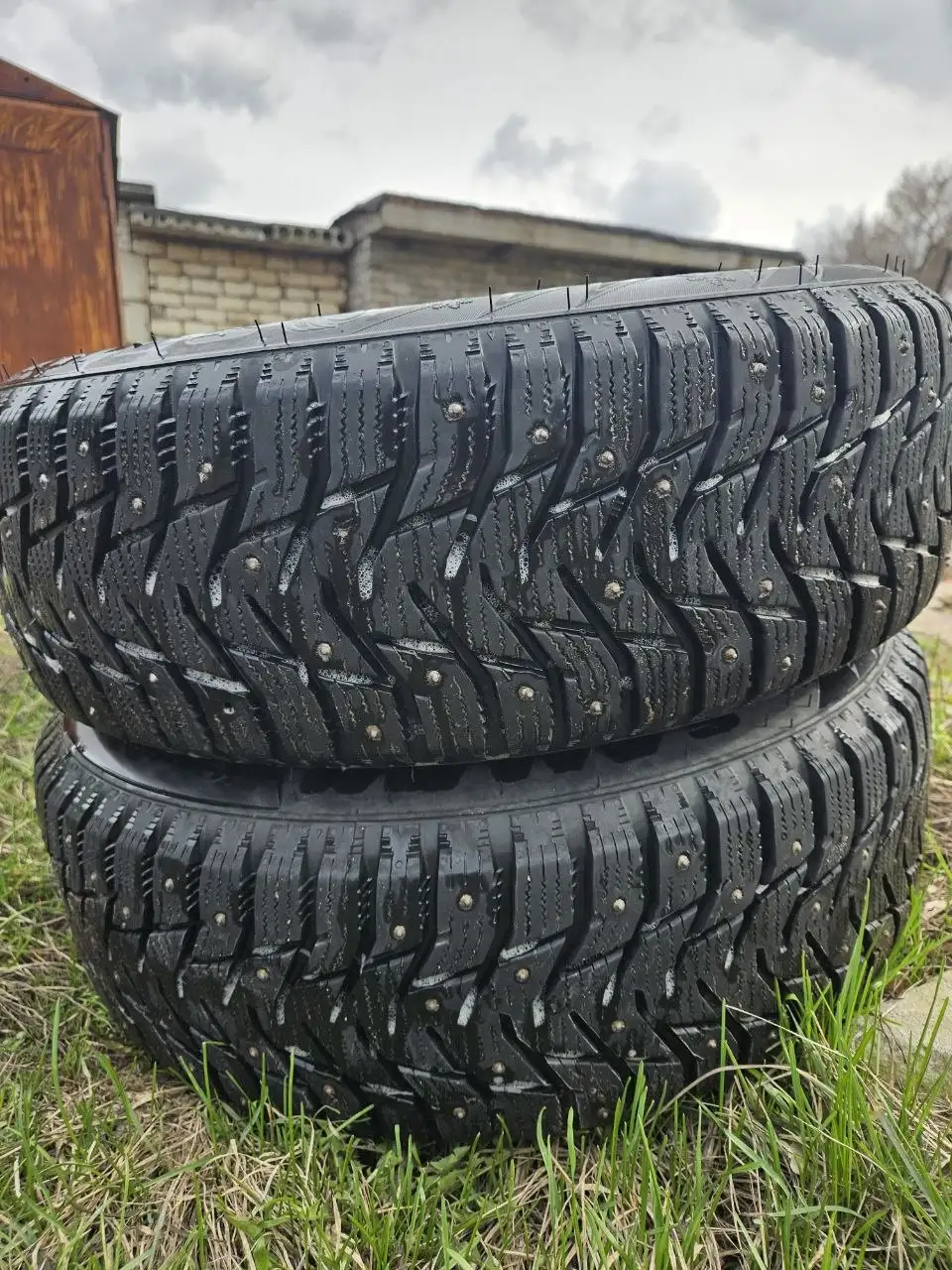 Продам комплект зимних колес 185/55 R15 - Шины и диски (Авто) в Самара