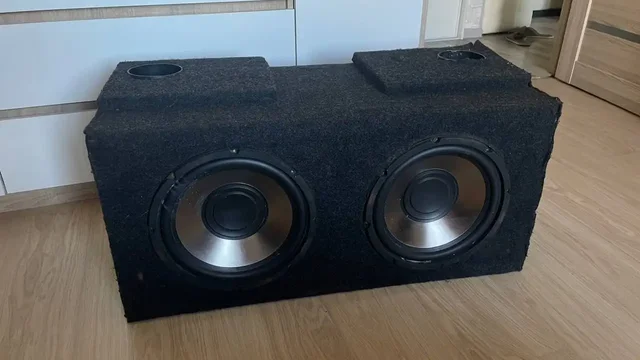 Продажа двух сабвуферов и усилителя Pioneer - Авто в Самара
