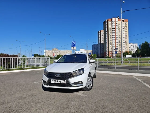 Lada Vesta в хорошем состоянии - Легковые автомобили в Самара