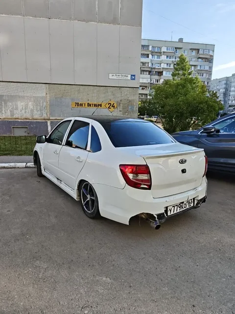 Гранта Спорт 2015 года - Запчасти для автомобилей в Тольятти