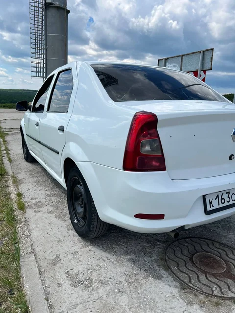Renault Logan 2012 в отличном состоянии - ВАЗ 2112 в Самара