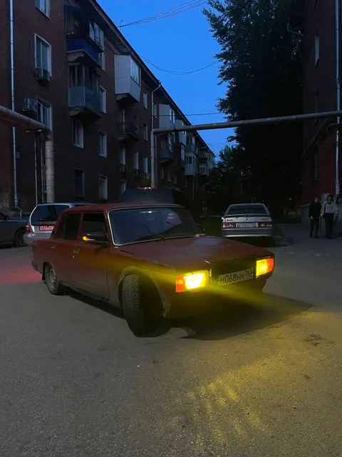Продам Жигули 16 клапанов - Сиденья в Самара