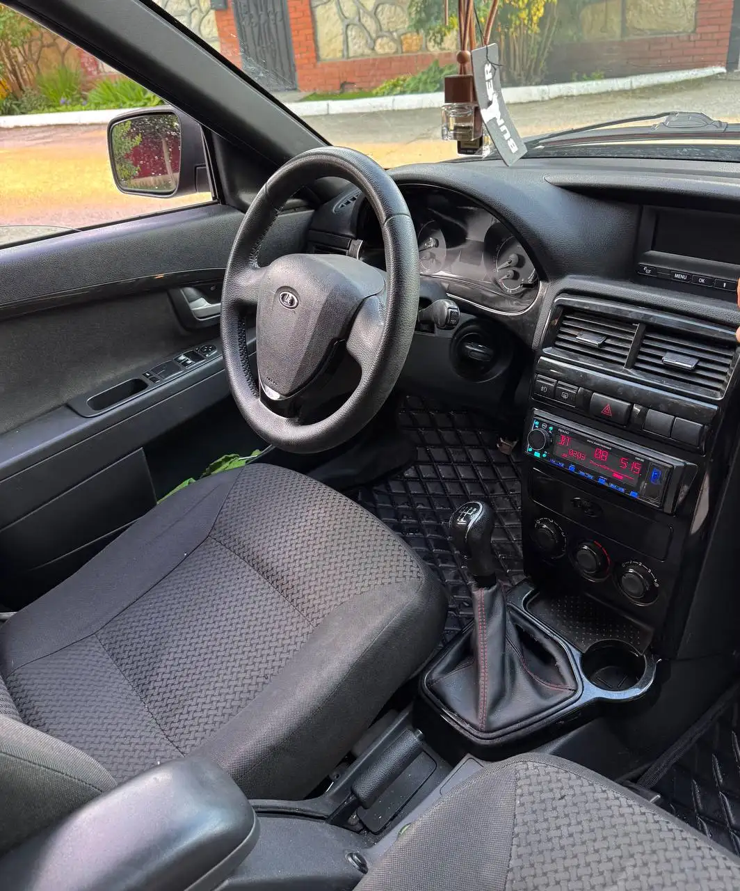 Продажа Lada Priora 2, 2014 год - Легковые автомобили (Авто) в Самара