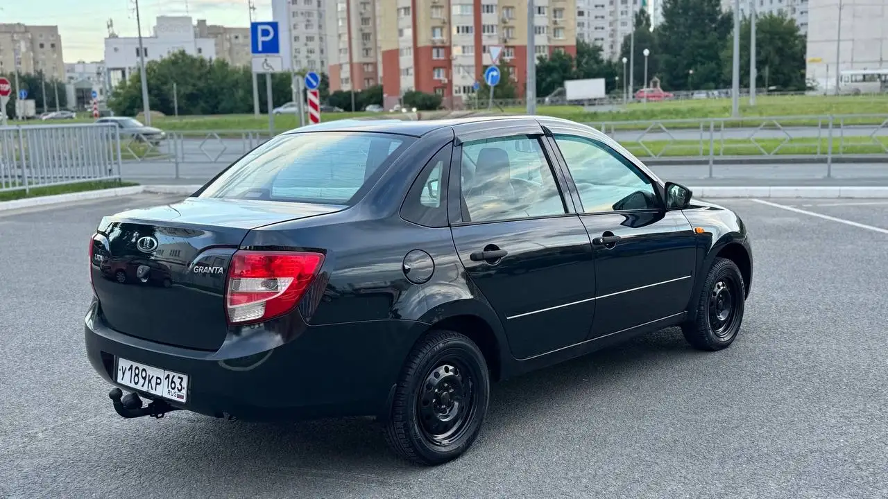 Автомобиль 2014 года, пробег 101 000 км - Легковые автомобили (Авто) в Самара