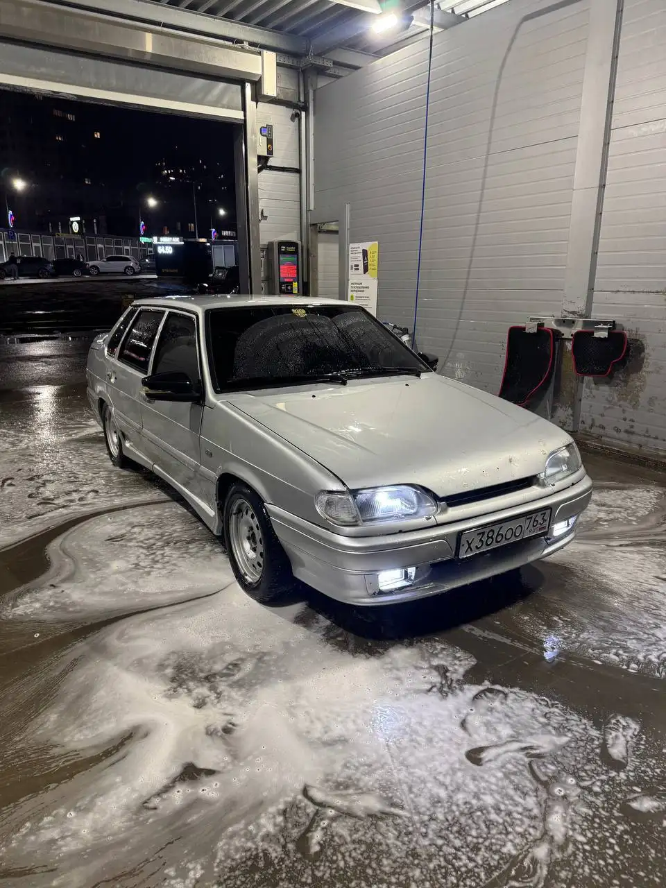 Продам ВАЗ 2115 2005 года с музыкой и пневмой - Легковые автомобили (Авто) в Самара