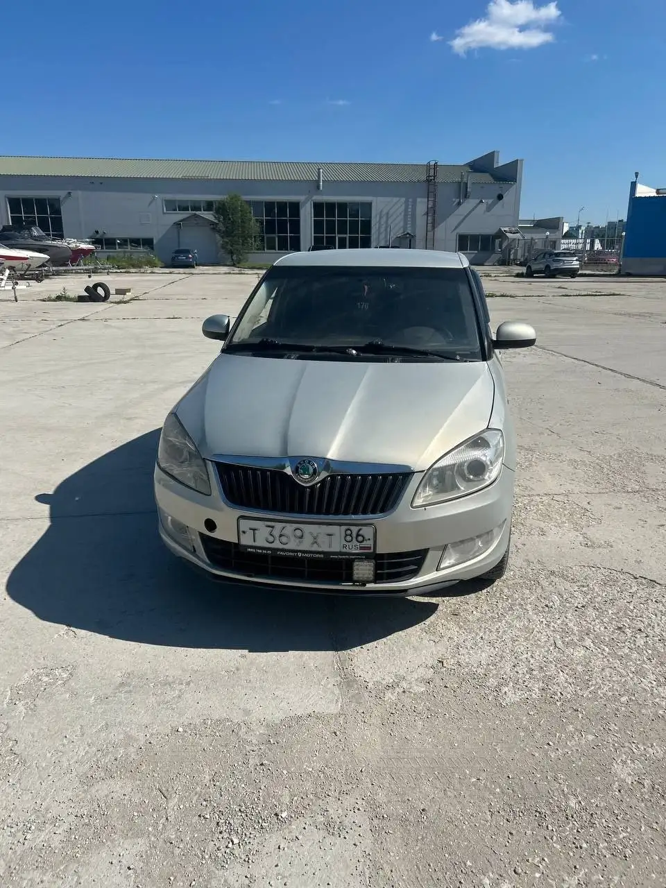 Шкода Фабия автомат 2012 - Легковые автомобили (Авто) в Тольятти