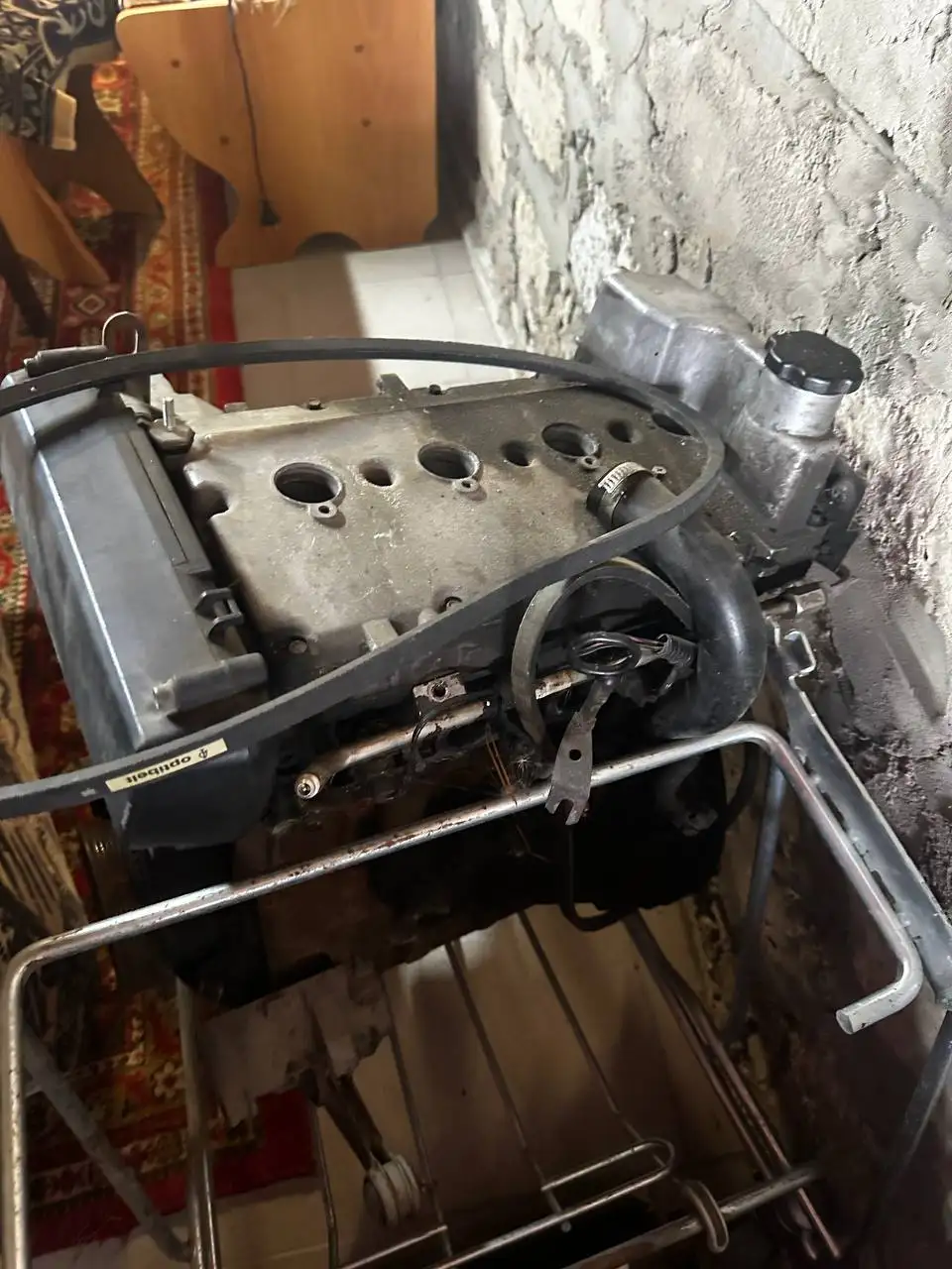 Продам 126 движок, две двери и хлопушку на Приору - Двигатели (Авто) в Самара