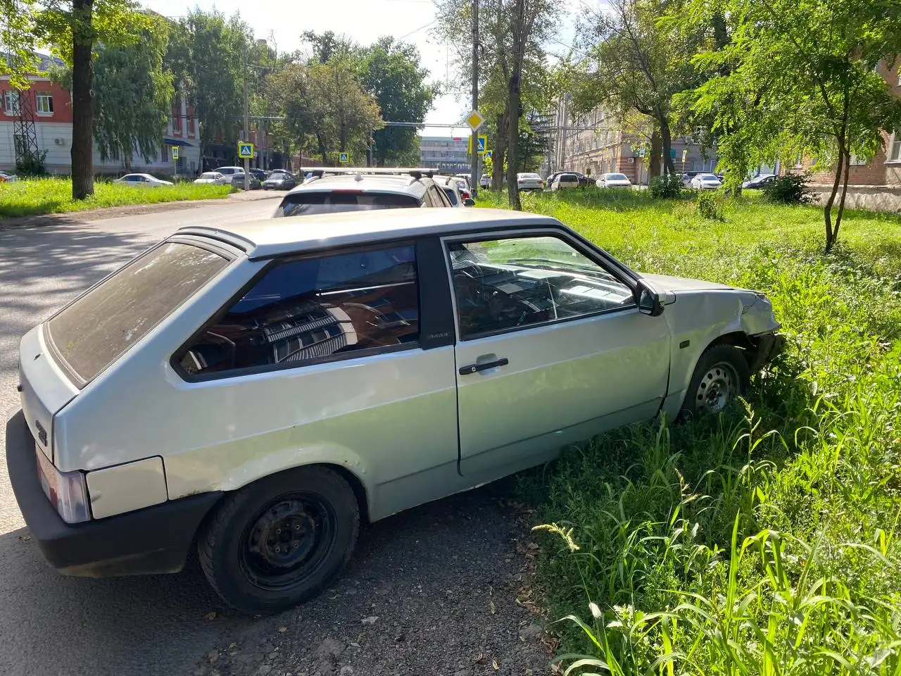 Обмен авто: ВАЗ 2110 (2002, после ДТП) на Приору с доплатой - Автомобили (Авто) в Самара