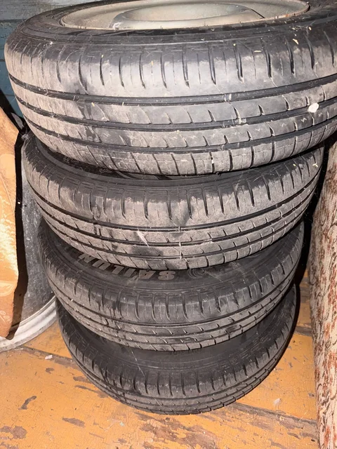 Продам резину Р13 Сайлун 155/70 новая - Внедорожник в Самара