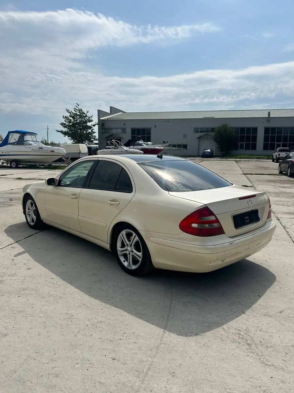 Mercedes Benz W211 2006, 1.8л, метан - Легковые автомобили (Авто) в Тольятти