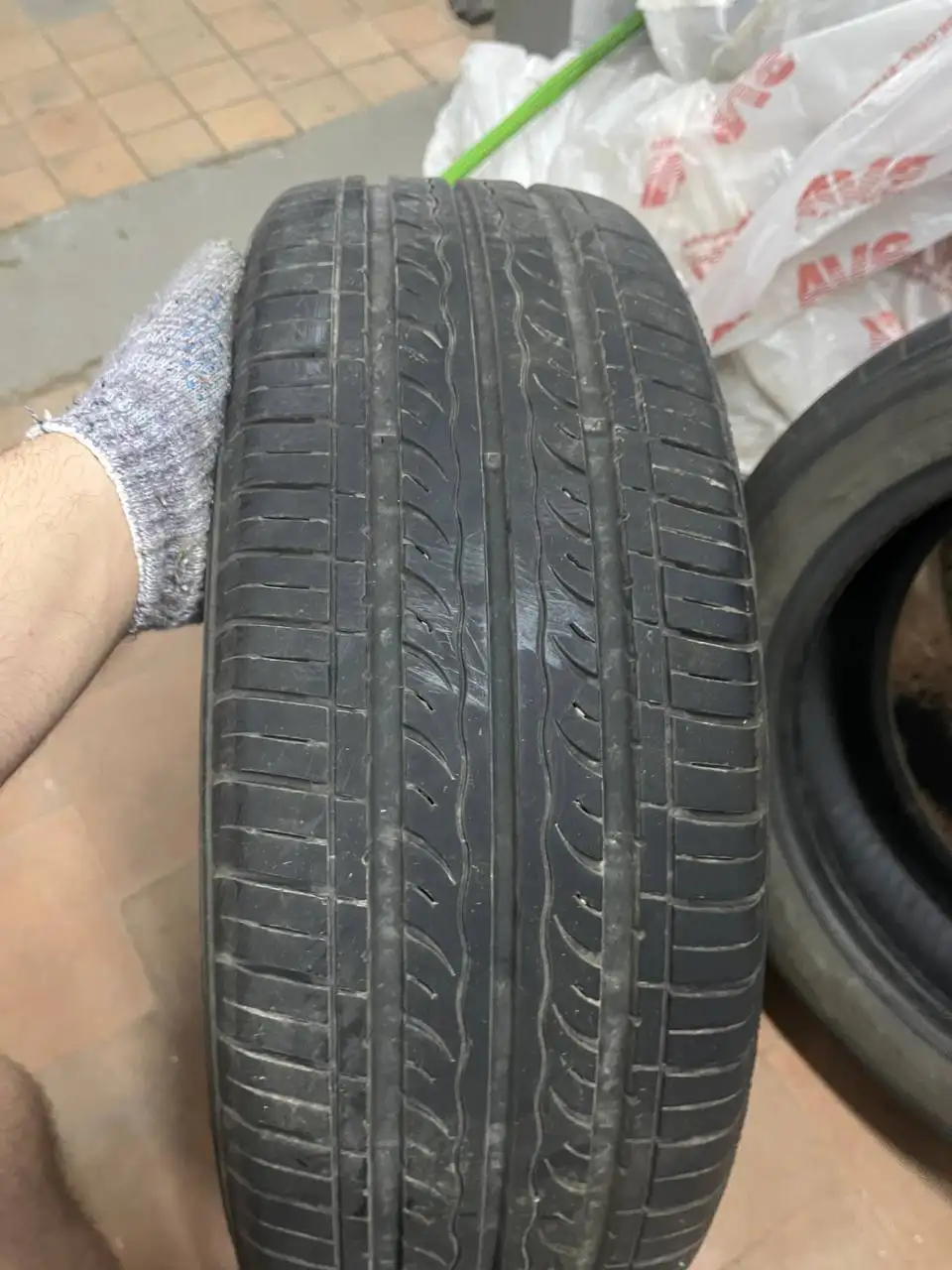 Продаю шины Kumho Solus KH17 195/55 R16 комплект 5 шт - Шины и диски (Авто) в Самара