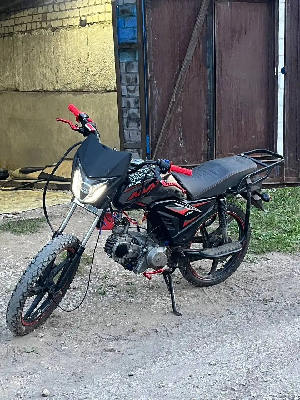 Продам 35к - Барахолка в Неизвестно