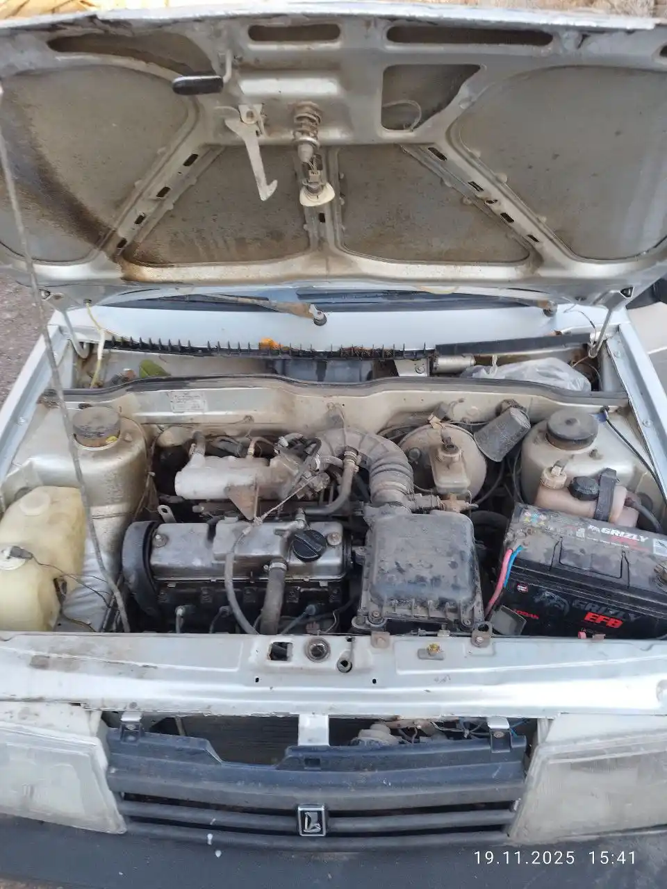 ВАЗ 2199 2004 года выпуска