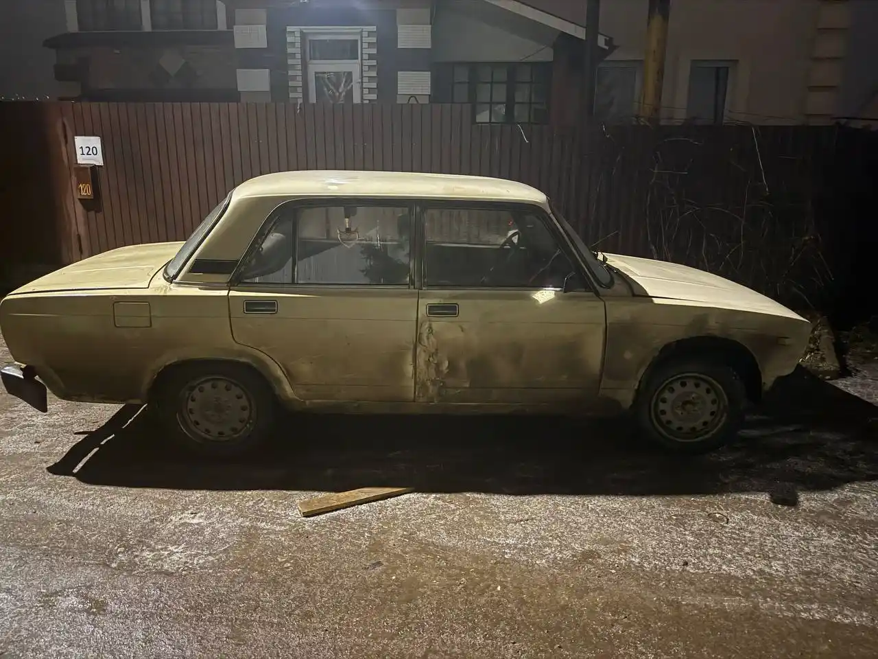 Продажа ВАЗ 2105 1981 года