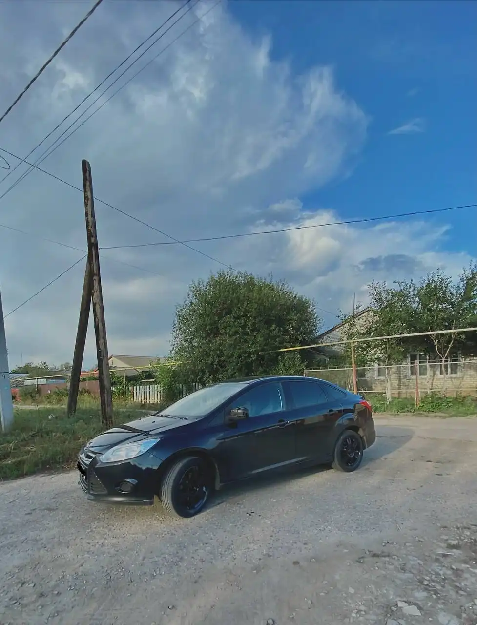 Продам автомобиль 2011 года