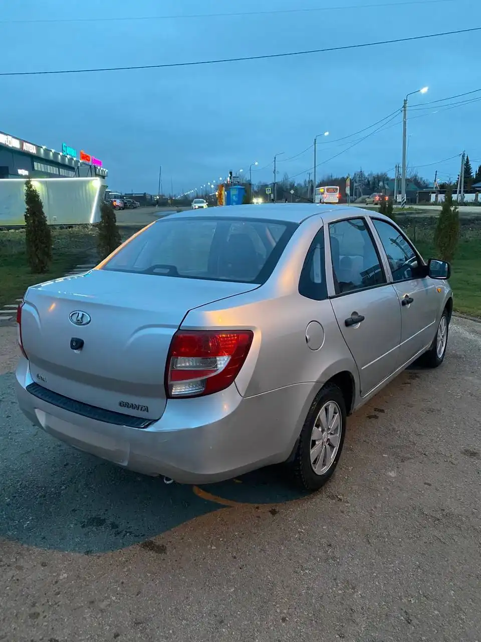 Продам LADA GRANTA 2013 года