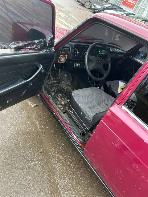 Продажа автомобиля 2004 года - Авто в Самара