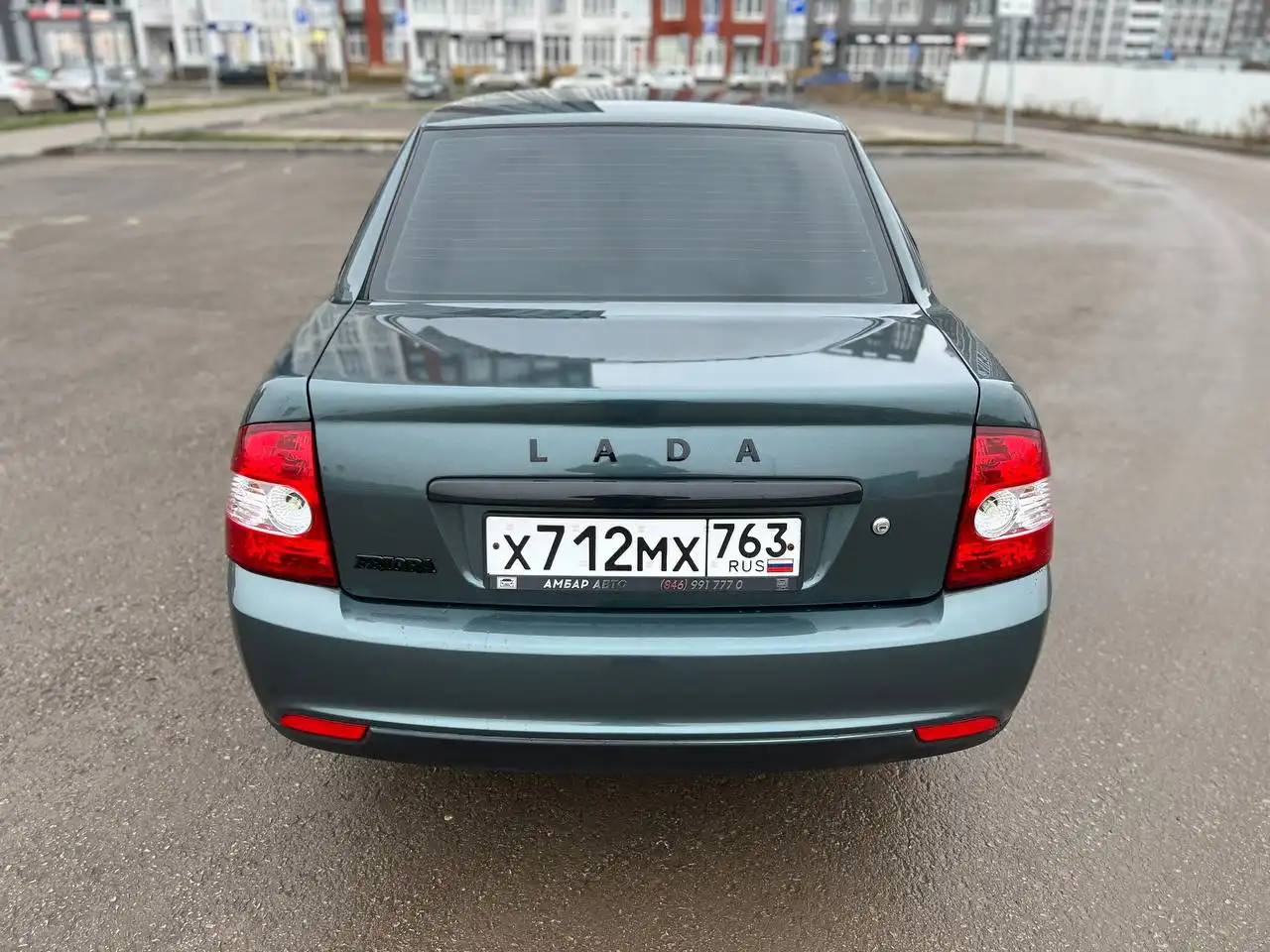 Продажа автомобиля Lada Priora 2011 года