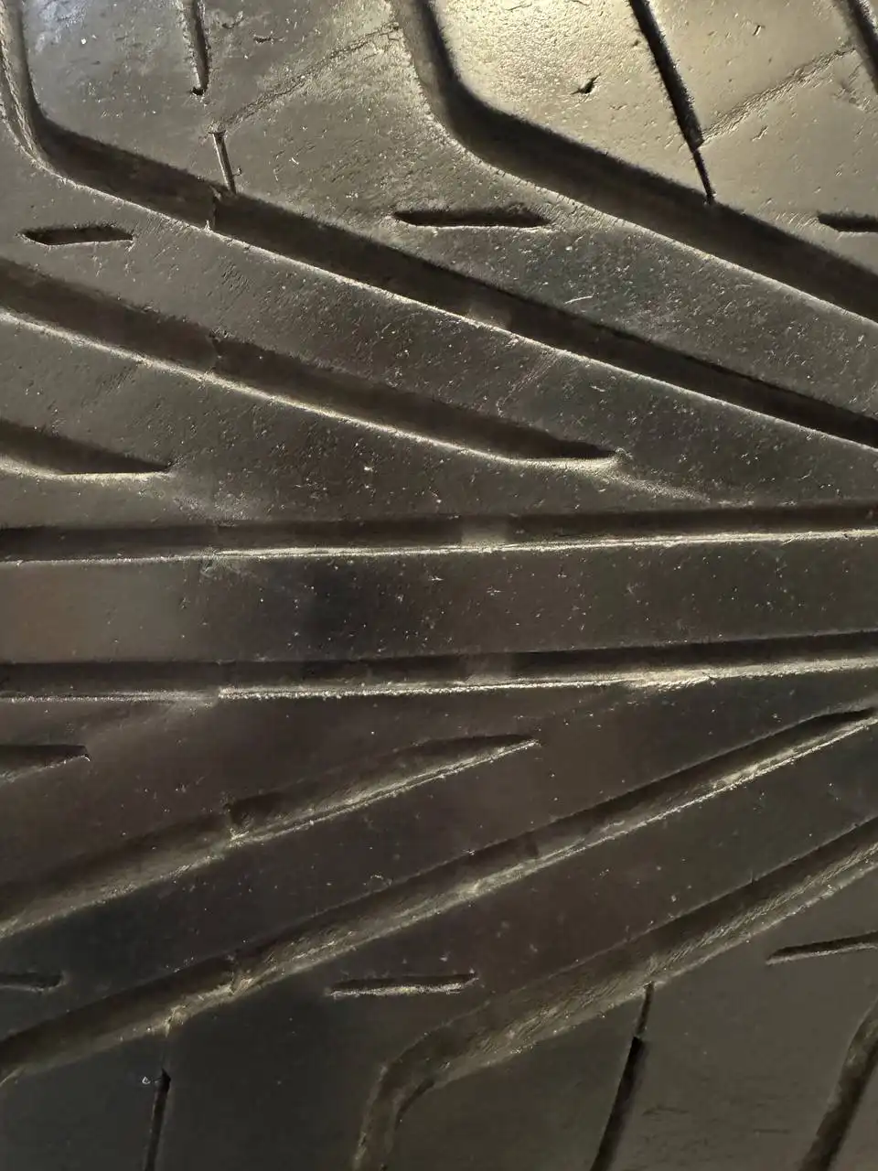 Продажа двух колес R17