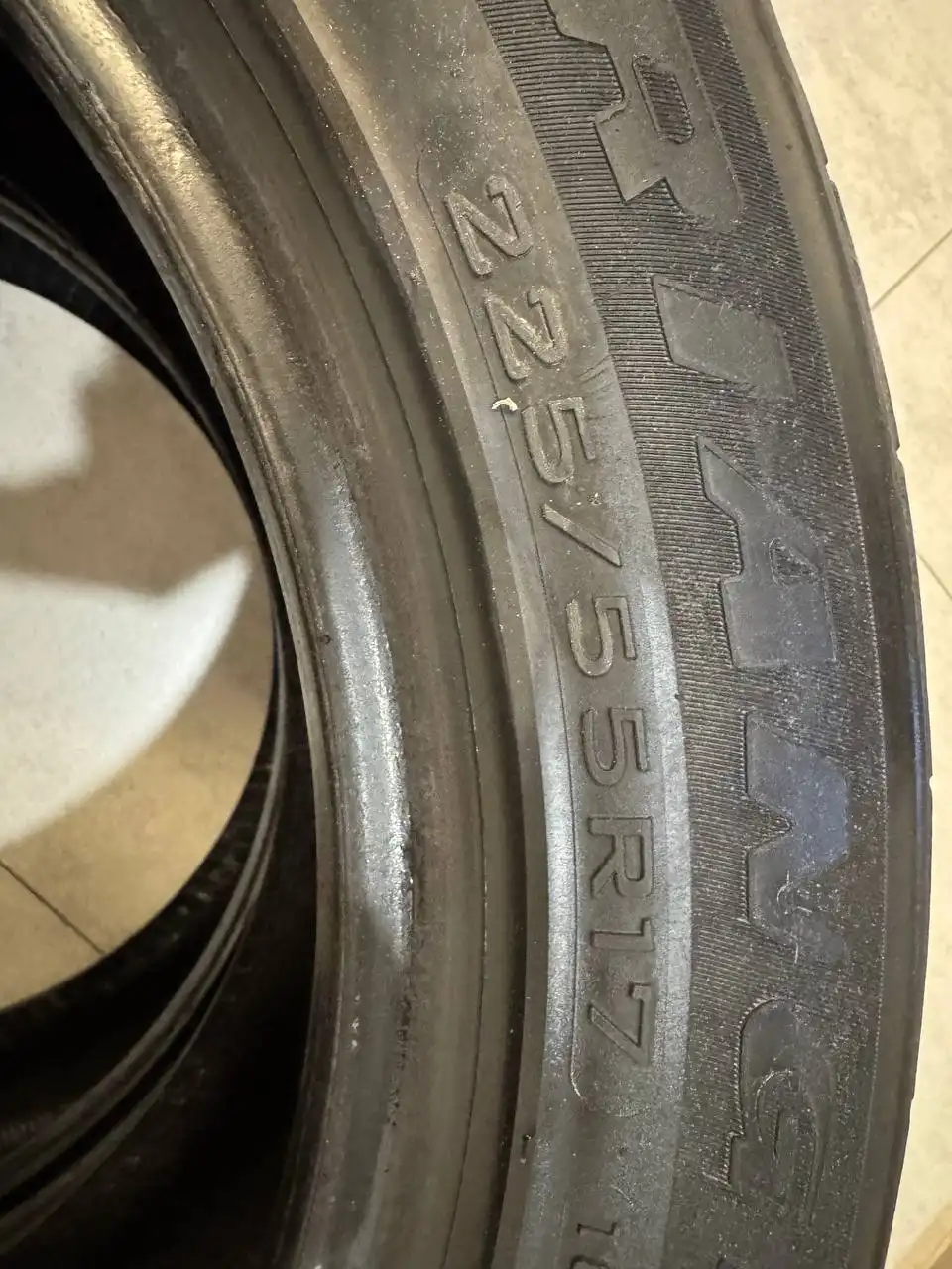 Продажа двух колес R17