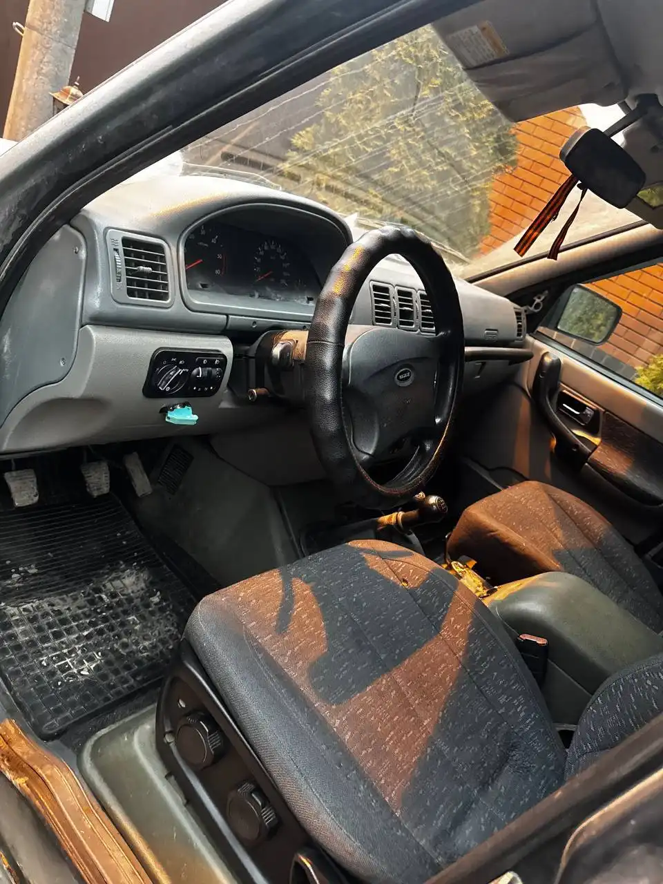 Toyota Camry 2006 года 2.7л механика