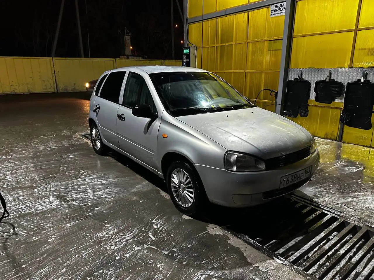 Продажа автомобиля ВАЗ 2108 2008 года