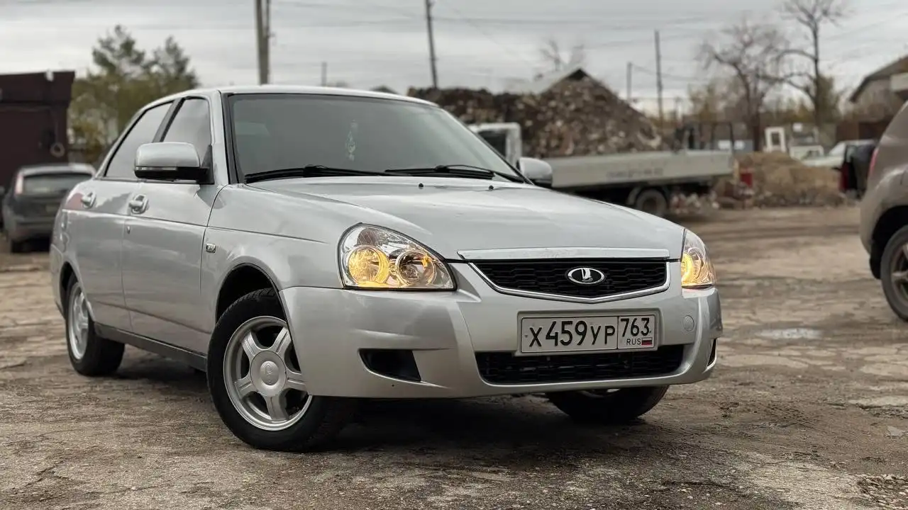 Продажа автомобиля 2009 года с полным техобслуживанием