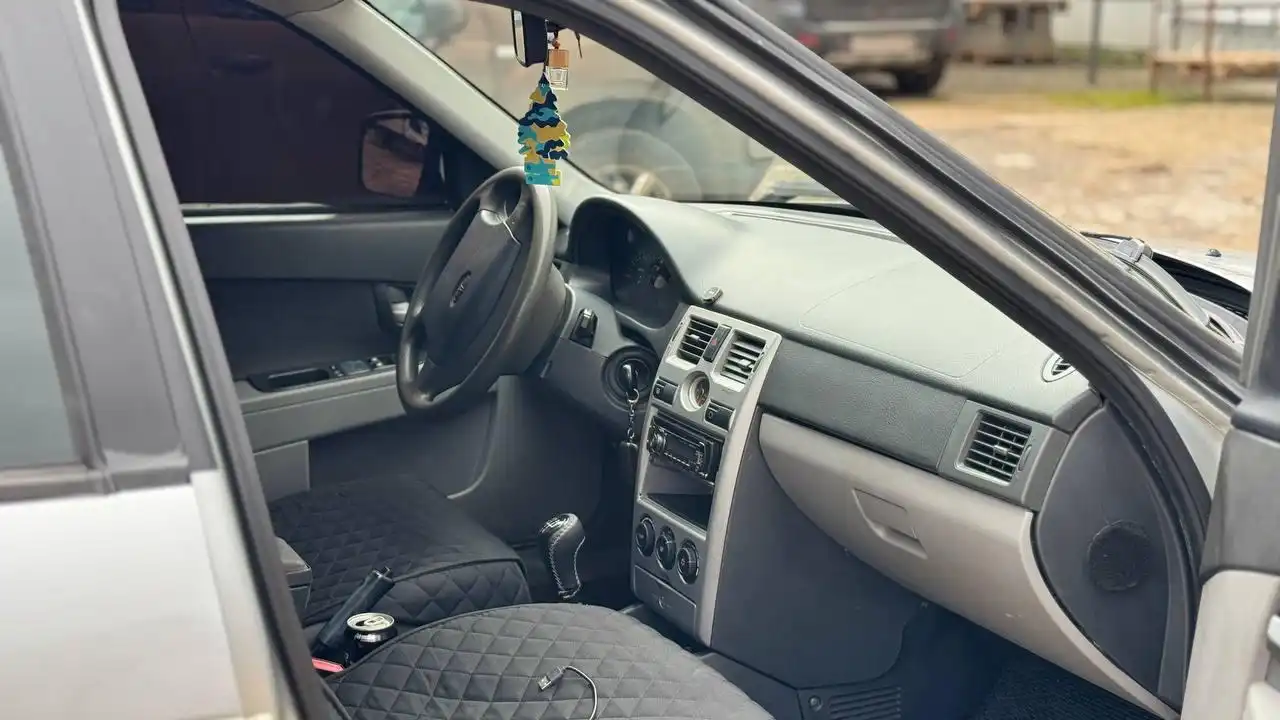 Продажа автомобиля 2009 года с полным техобслуживанием