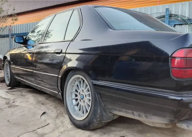 Продажа БМВ Е32 с двигателем m70b50 - Авто в Самара