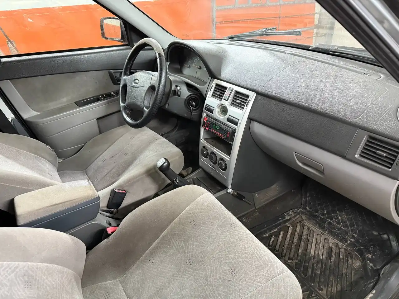 Продажа автомобиля 2007 года в Отрадном