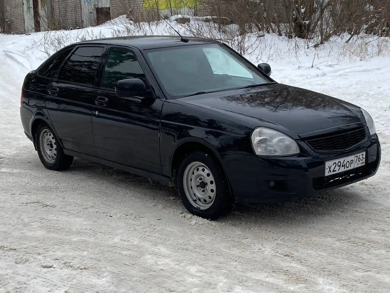 Автомобиль 2012 года в хорошем состоянии