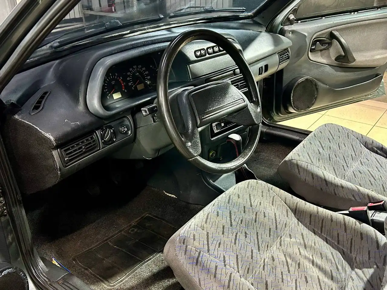 Продажа ВАЗ 2114 2010 года в Самаре