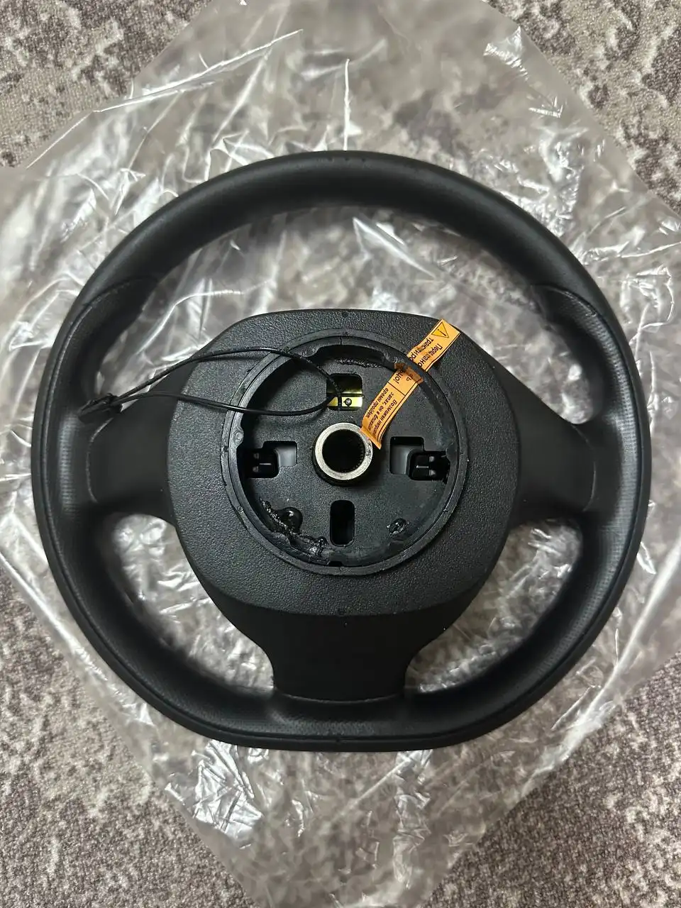 Продажа новых анатомических рулей на ВАЗ, Ниву и Шевроле Ниву