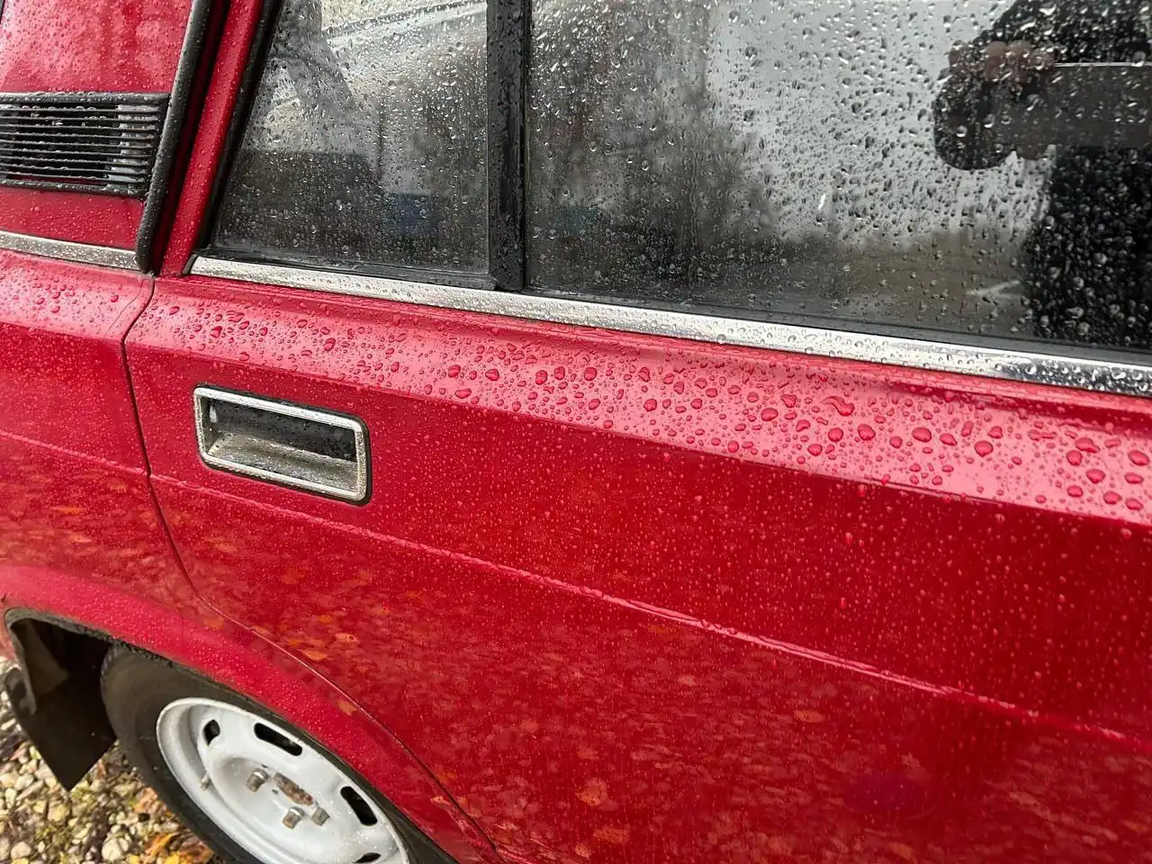 ВАЗ 2105 инжекторная с 5-ступенчатой коробкой передач