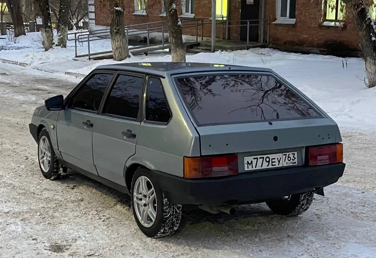 Продажа ВАЗ 2109 2002 года в посёлке Прибрежный