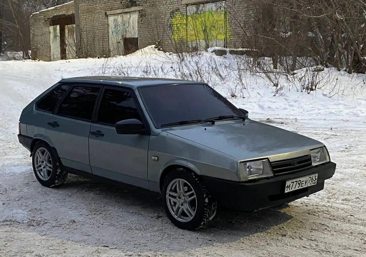 Продажа ВАЗ 2109 2002 года в посёлке Прибрежный