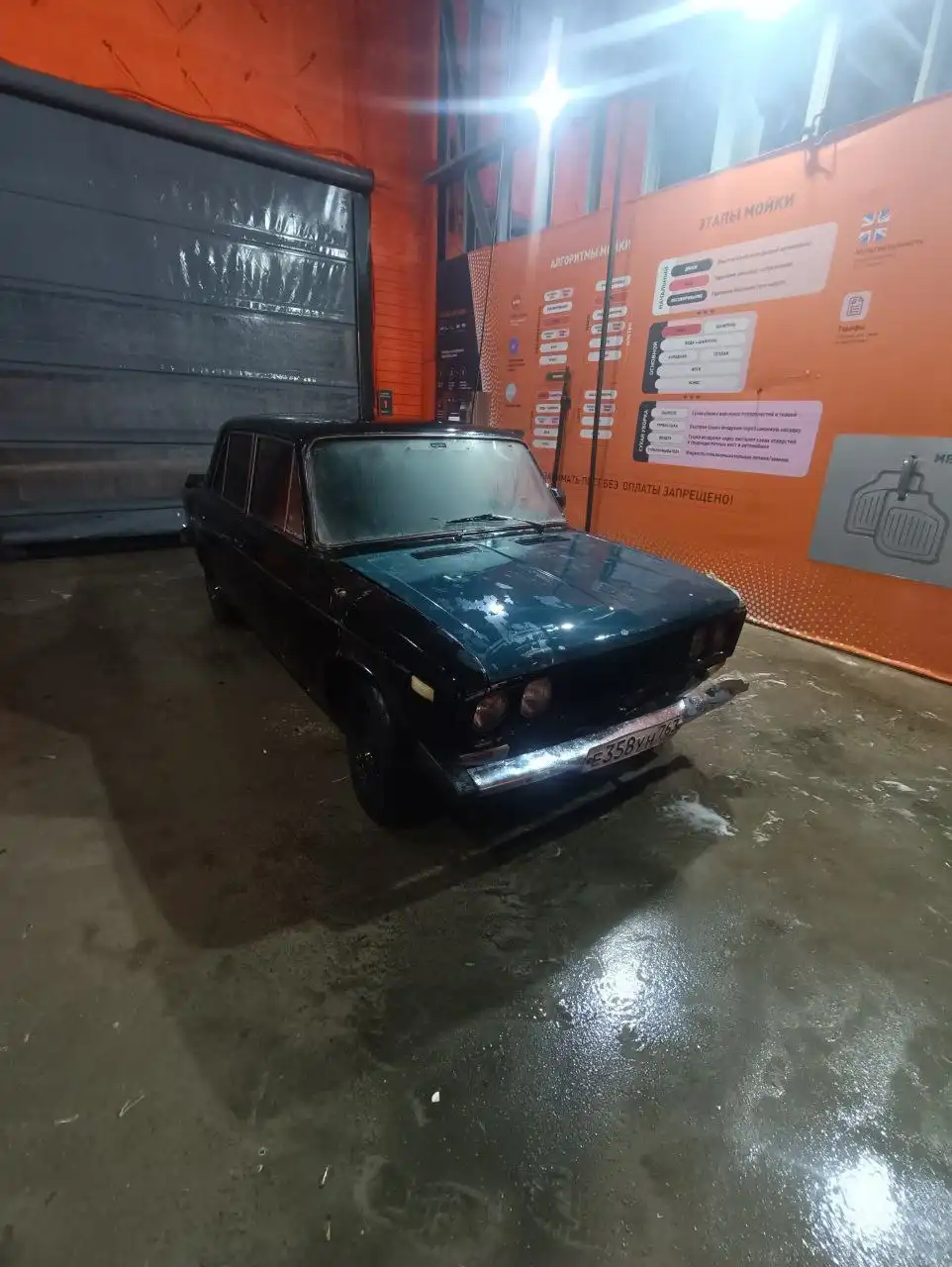 Продажа товара на барахолке в Самаре