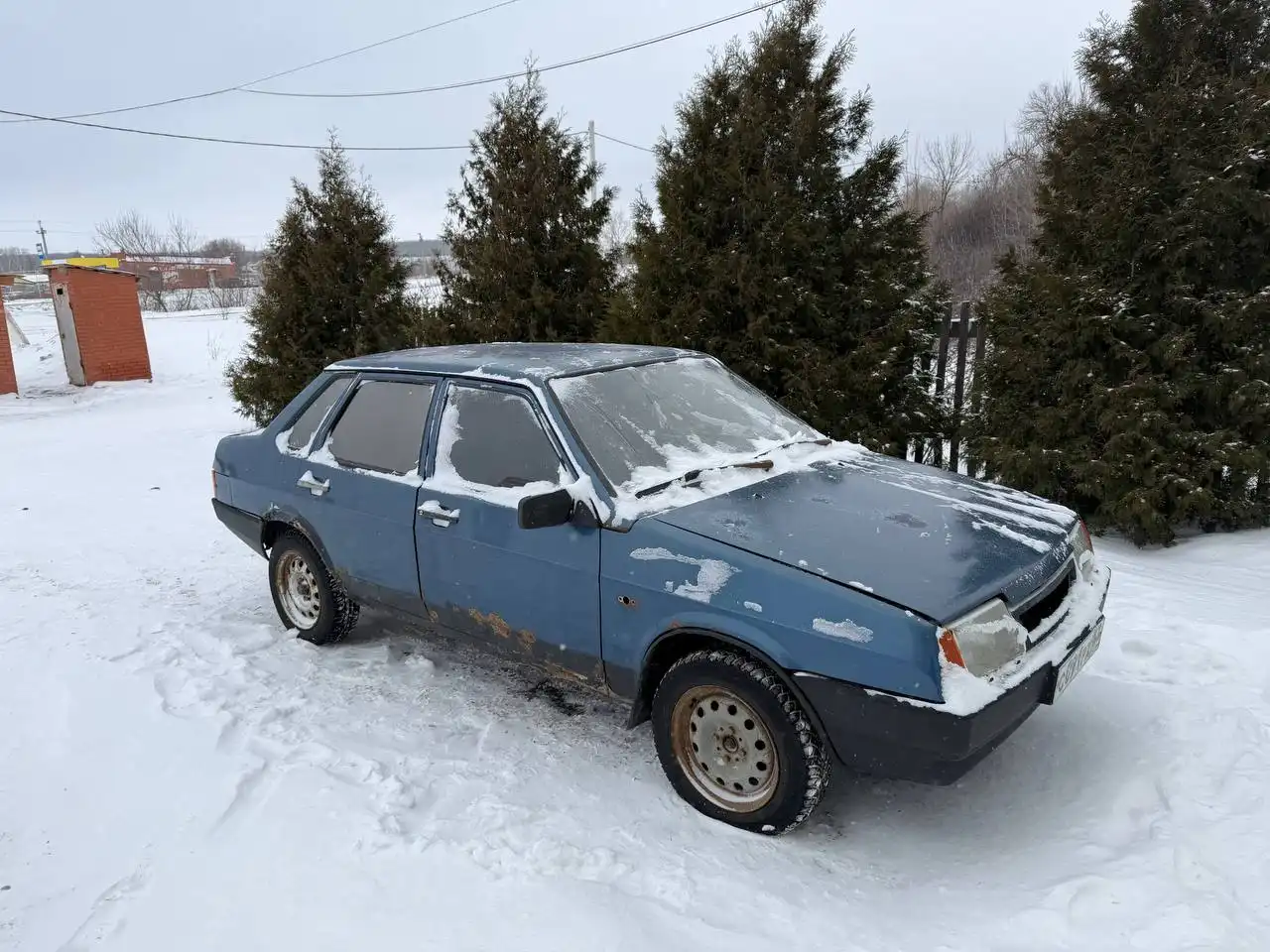 ВАЗ 21099 1997 года выпуска