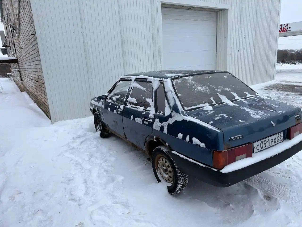 ВАЗ 21099 1997 года выпуска