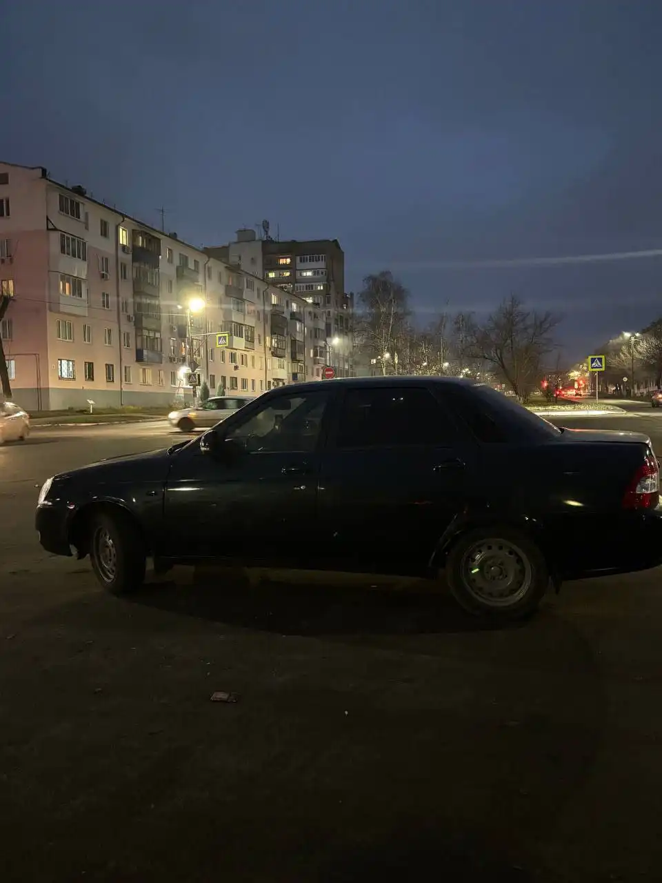 Lada Priora 2007 цвета Цунами с пробегом 185 тыс. км