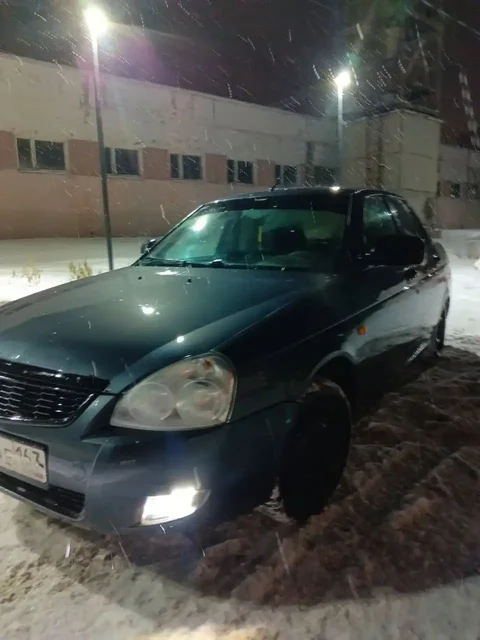 Продажа автомобиля Лада Приора 2013 года - Авто в Самара