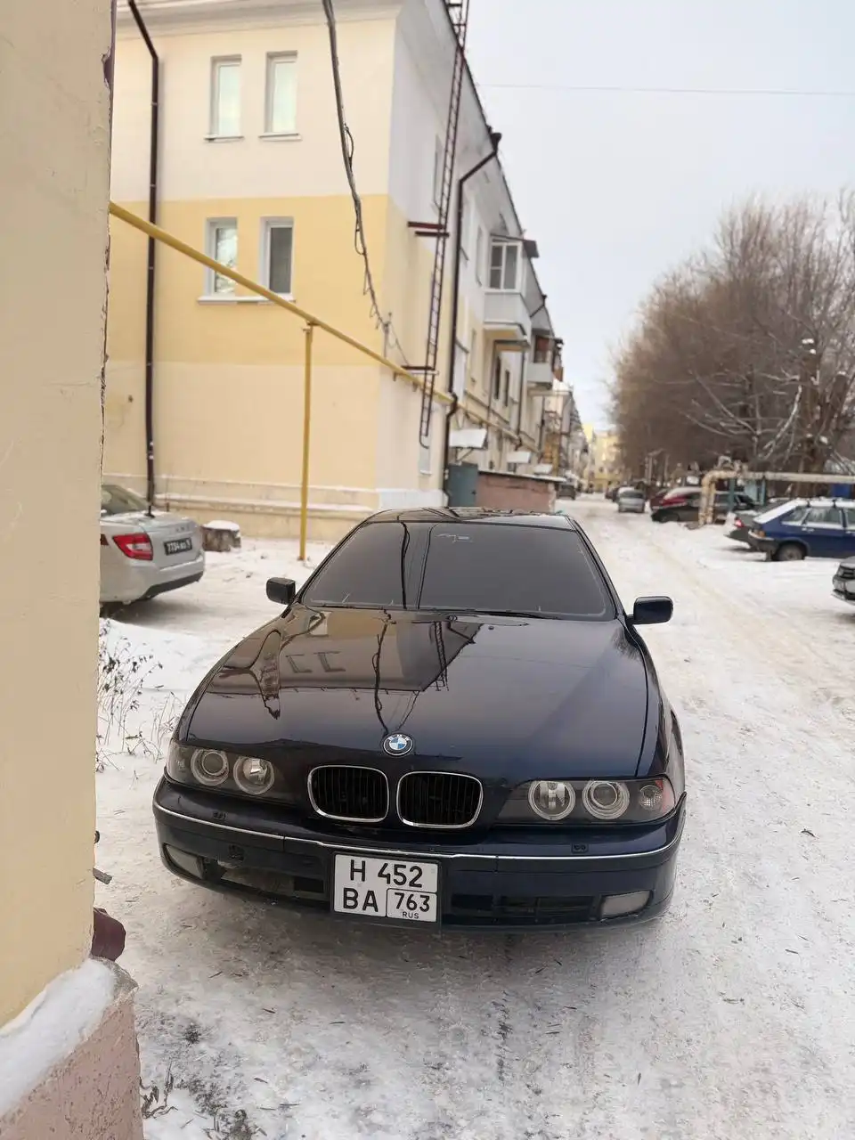 Продажа-обмен BMW 523i 2000 года