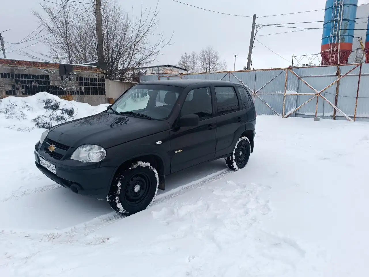 Продам автомобиль 2017 года, 1 собственник, не битый, не крашеный