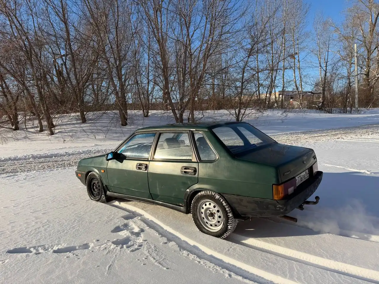 Продажа автомобиля ВАЗ 21099 1997 года в хорошем состоянии