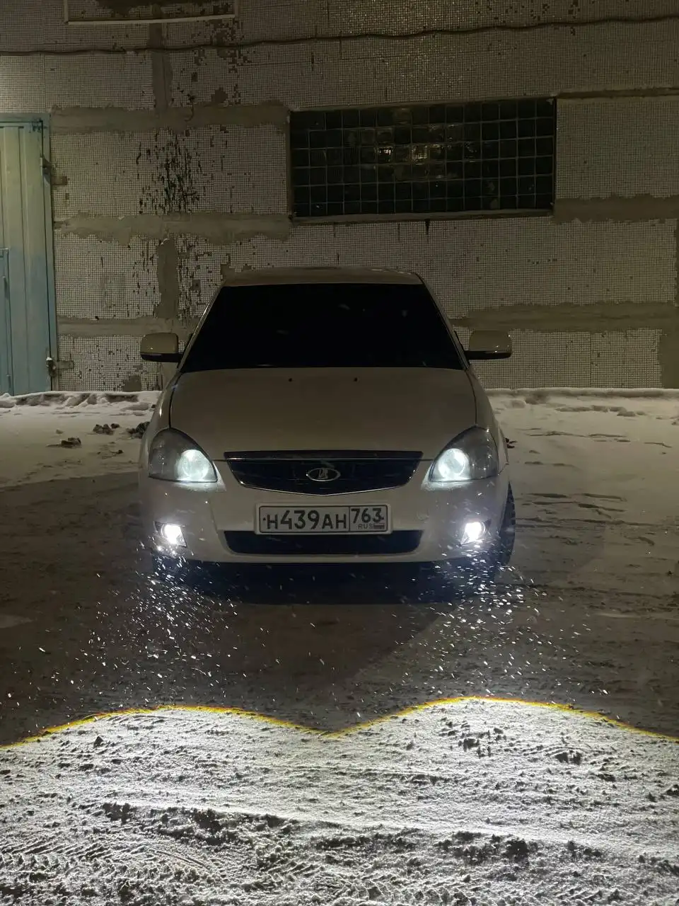 Продажа Lada Priora 2009 года в полной комплектации